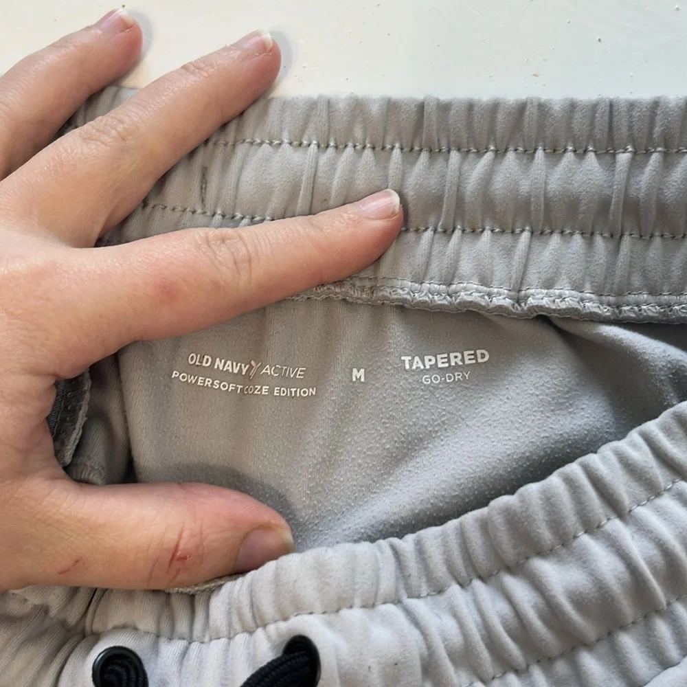 Old Navy Active Medium Tapeted Go-Dry Power Soft Coze Edition Sweatpants